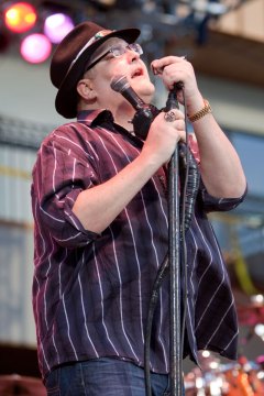 John Popper Singing
